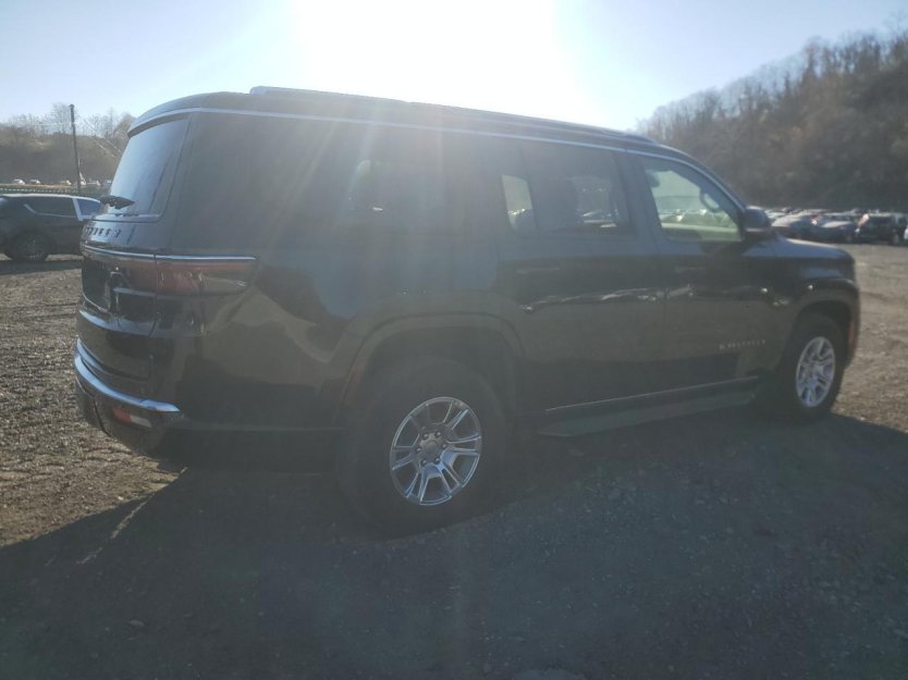 Salvage 2024 Jeep Wagoneer Series I