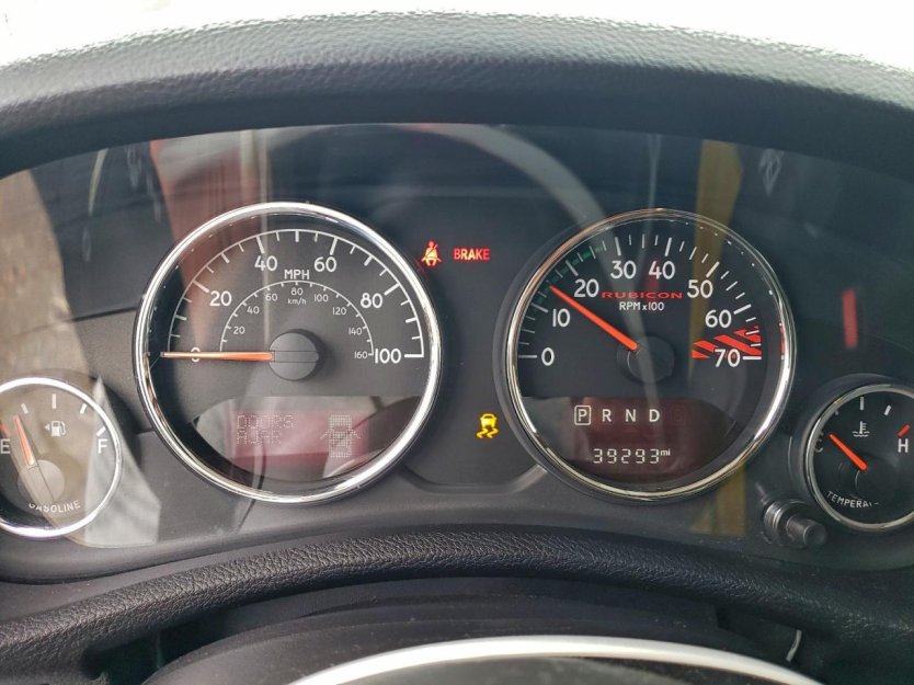 Salvage 2017 Jeep Wrangler Rubicon