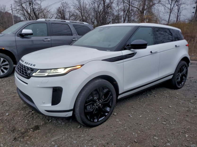 Salvage 2023 Land Rover Evoque Se