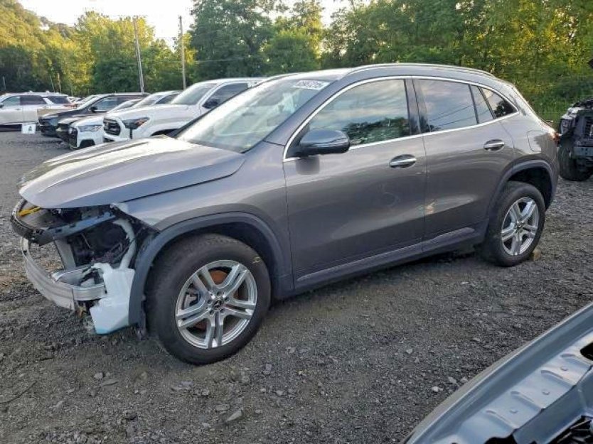 Salvage 2023 Mercedes-benz Gla 250 4matic