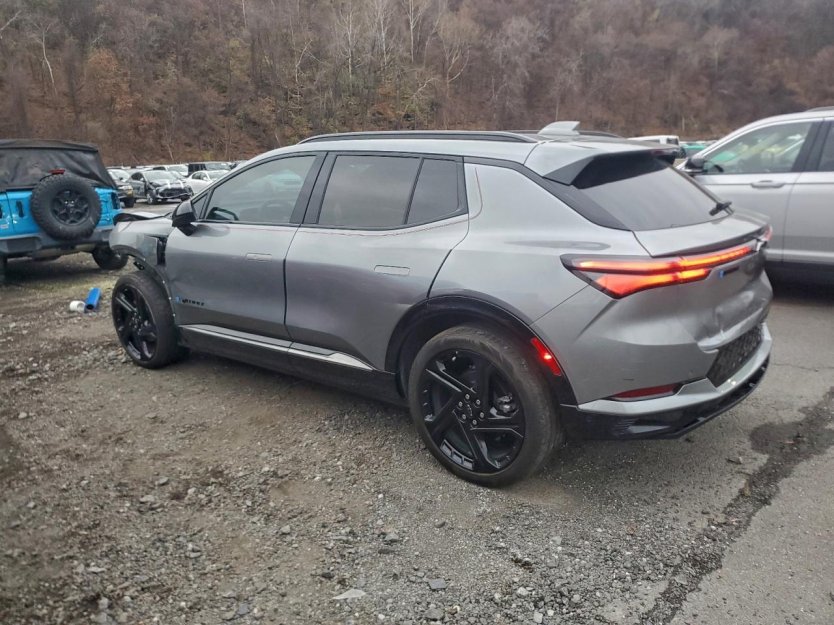 Salvage 2024 Chevrolet Equinox Rs