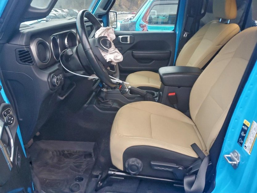 Salvage 2021 Jeep Wrangler Unlimited Sport