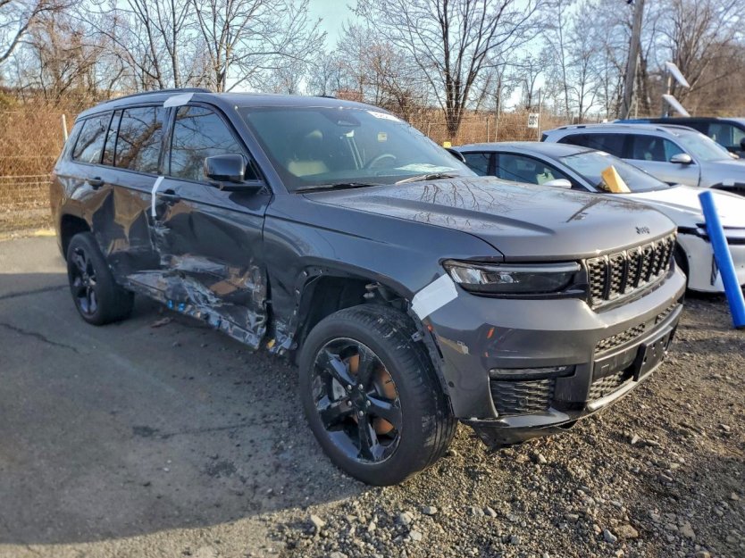 Salvage 2025 Jeep Grand Cherokee L Limited