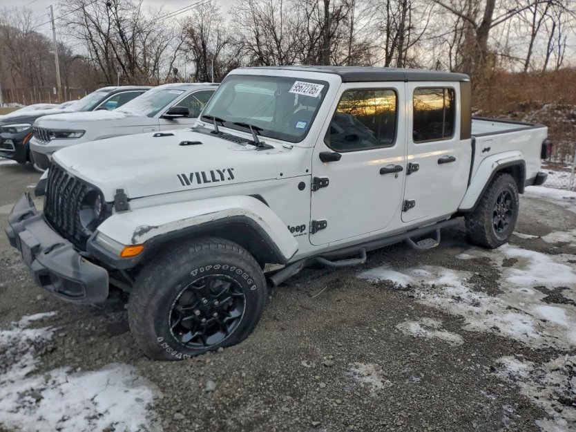 Salvage 2023 Jeep Gladiator 