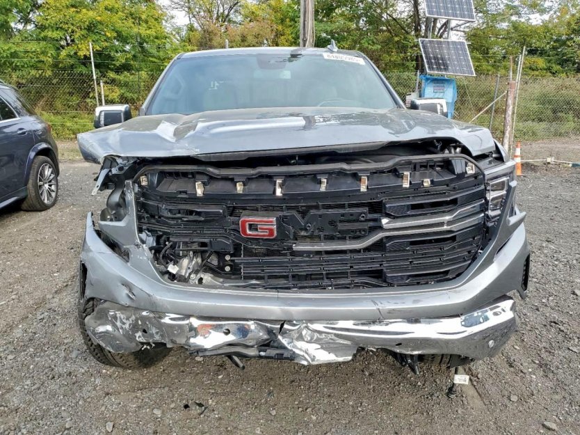 Salvage 2025 Gmc Sierra 