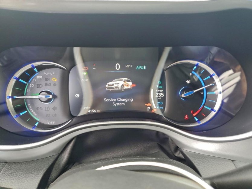 Salvage 2023 Chrysler Pacifica Hybrid Touring L