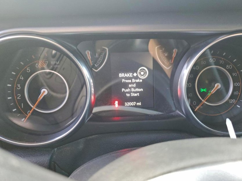 Salvage 2021 Jeep Wrangler Unlimited Sport