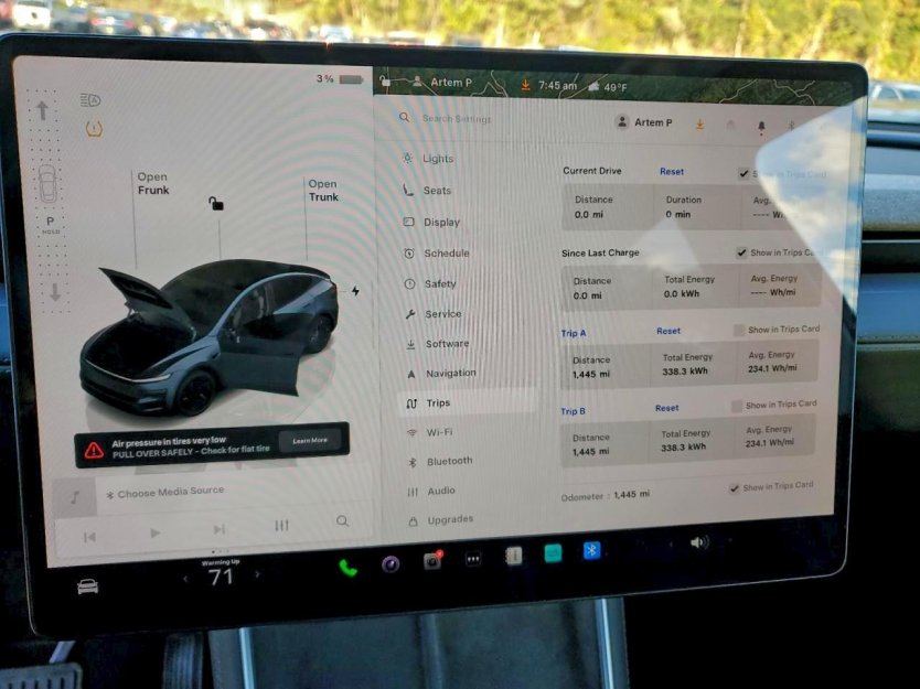 Salvage 2026 Tesla Model Y 
