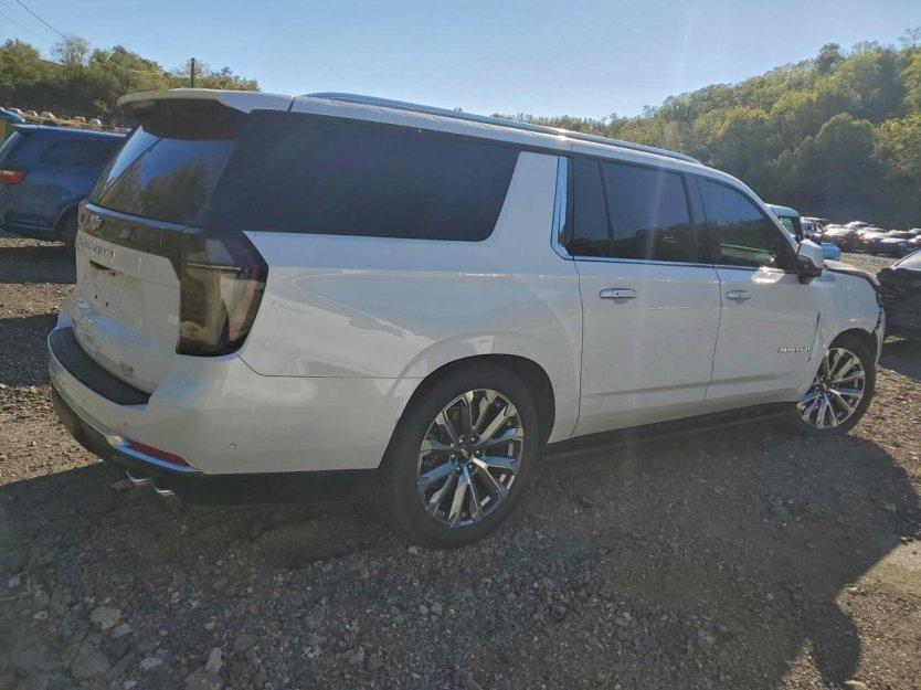 Salvage 2025 Chevrolet Suburban High Country
