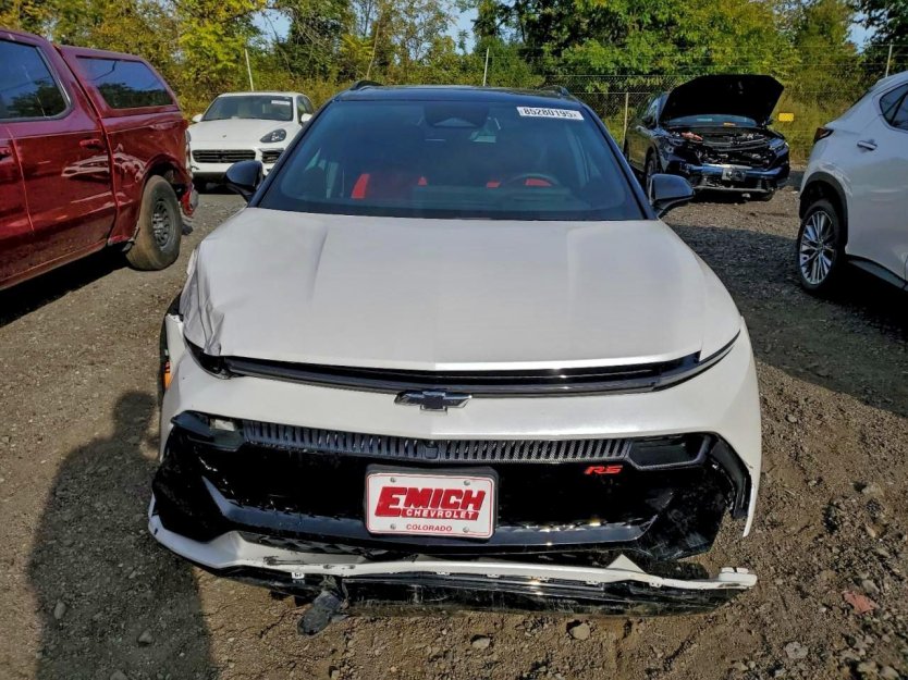 Salvage 2025 Chevrolet Equinox Rs