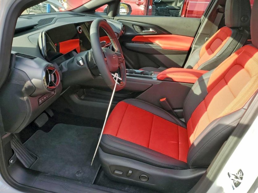 Salvage 2025 Chevrolet Equinox Rs