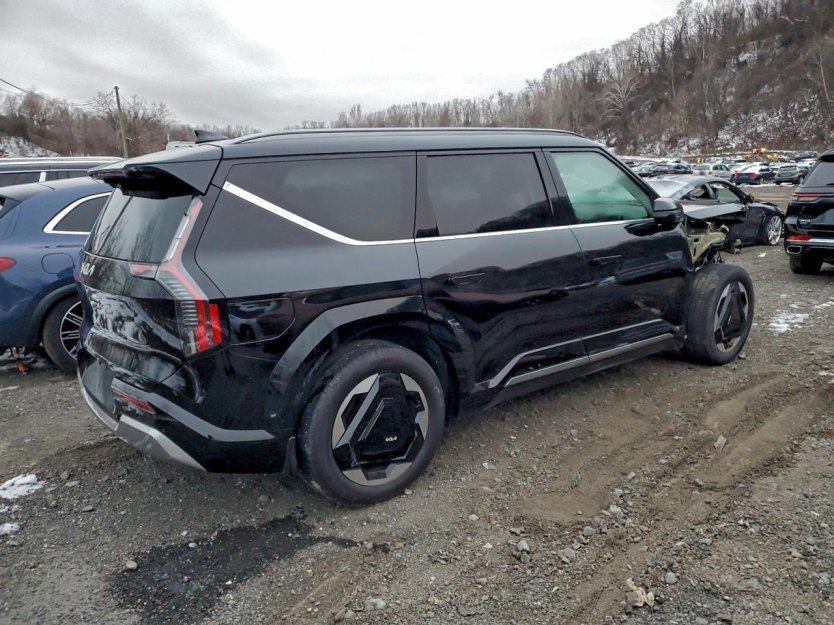 Salvage 2024 Kia Ev9 