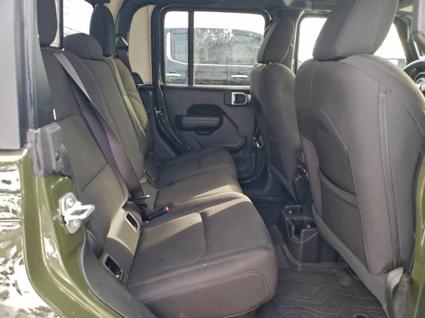 Salvage 2022 Jeep Gladiator Sport