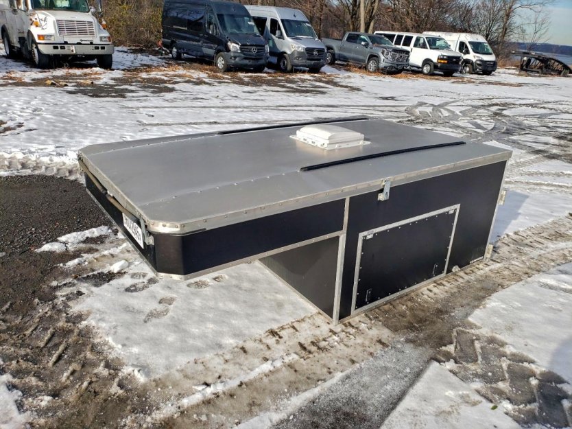 Salvage 2022 Ovrlnd Campers 