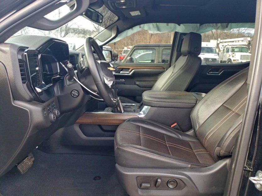 Salvage 2023 Chevrolet Silverado High Country