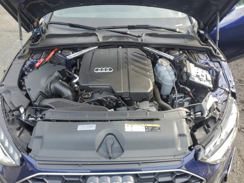 Salvage 2024 Audi A4 Premium 45