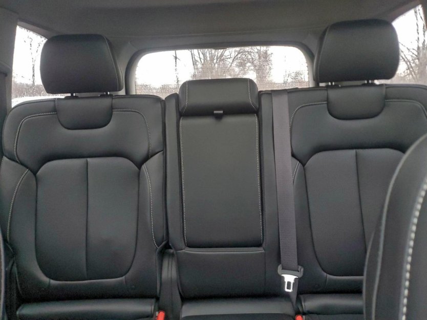 Salvage 2023 Jeep Grand Cherokee Limited 4xe