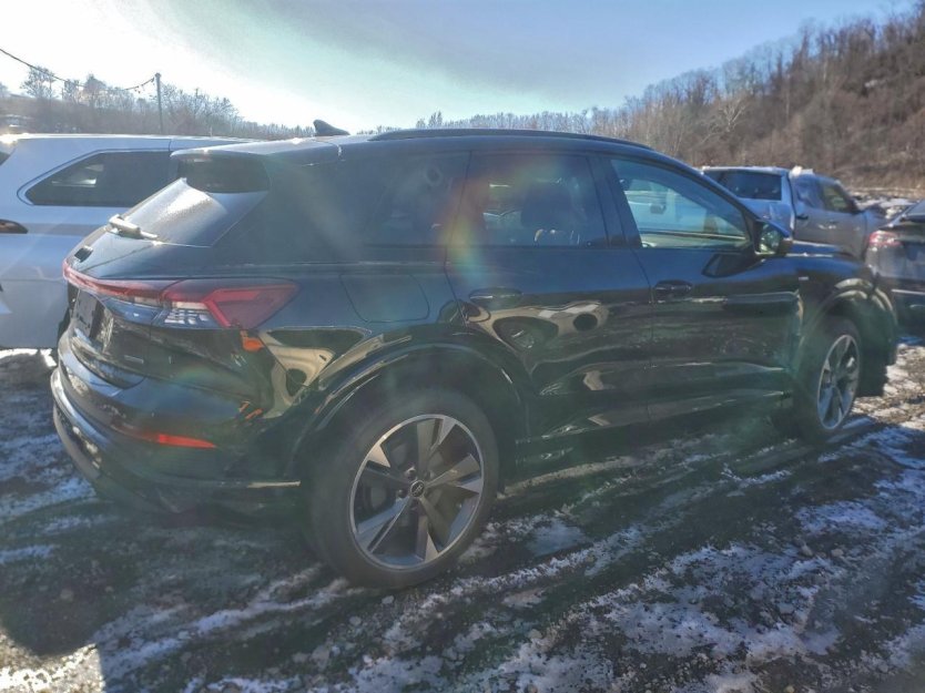 Salvage 2024 Audi Q4 E-tron Premium Plus