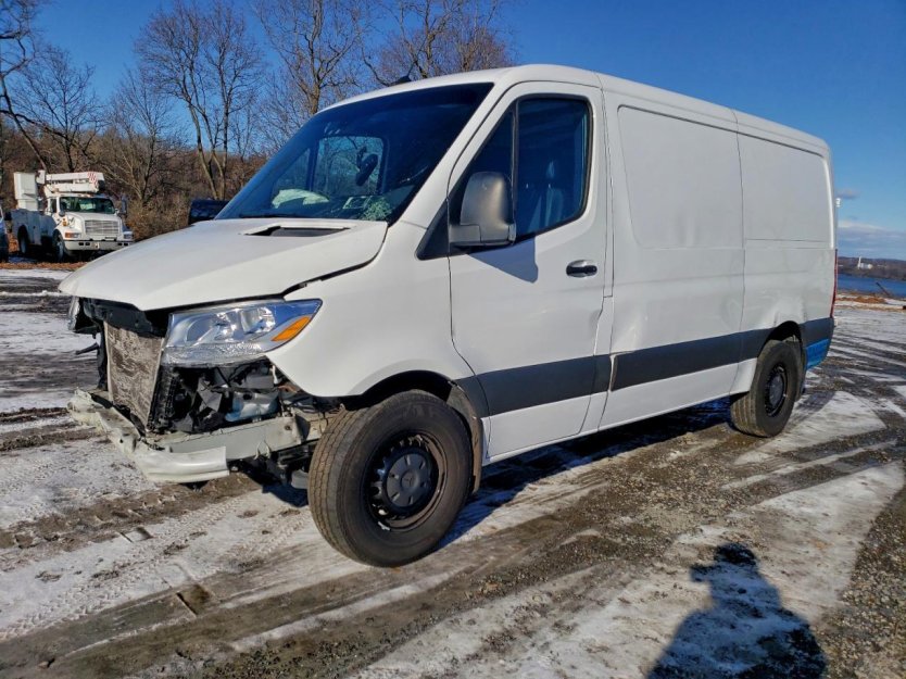 Salvage 2024 Mercedes-benz Sprinter 