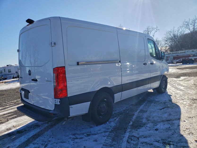 Salvage 2024 Mercedes-benz Sprinter 