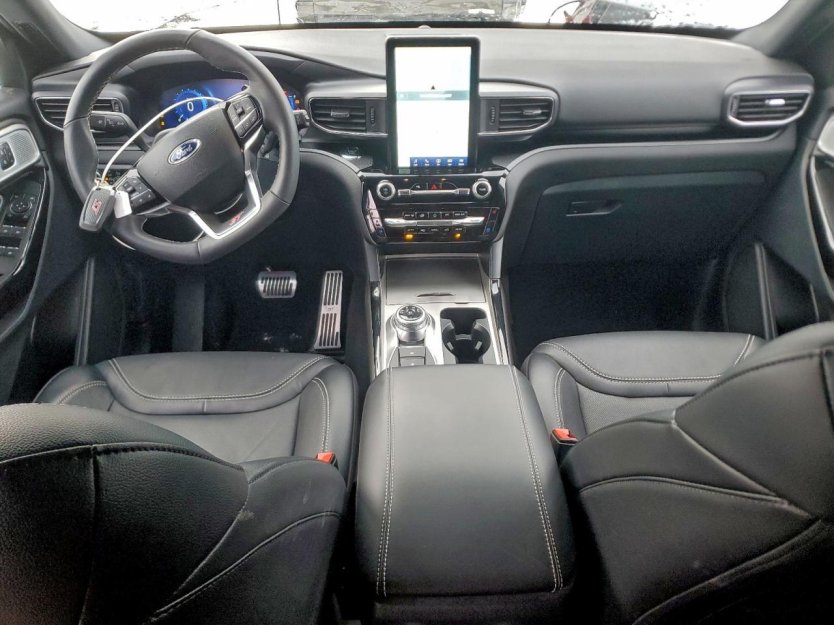 Salvage 2024 Ford Explorer St