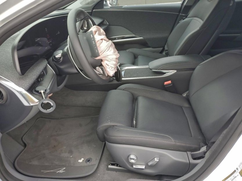 Salvage 2025 Lucid Motors Air 