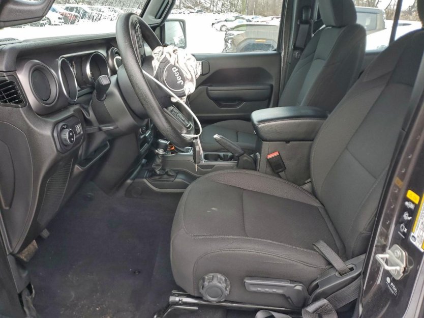 Salvage 2023 Jeep Gladiator 