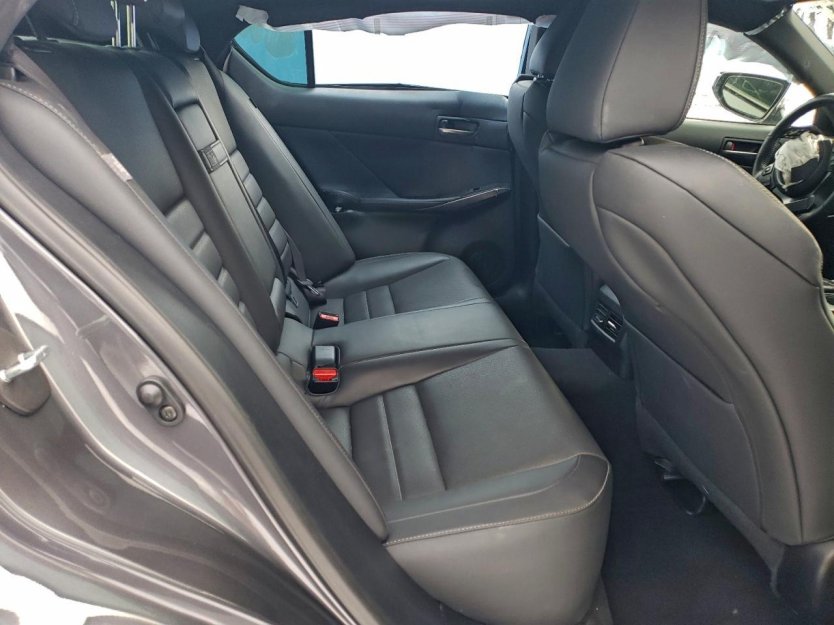 Salvage 2025 Lexus Is 350 F Sport