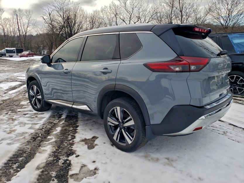 Salvage 2023 Nissan Rogue Platinum