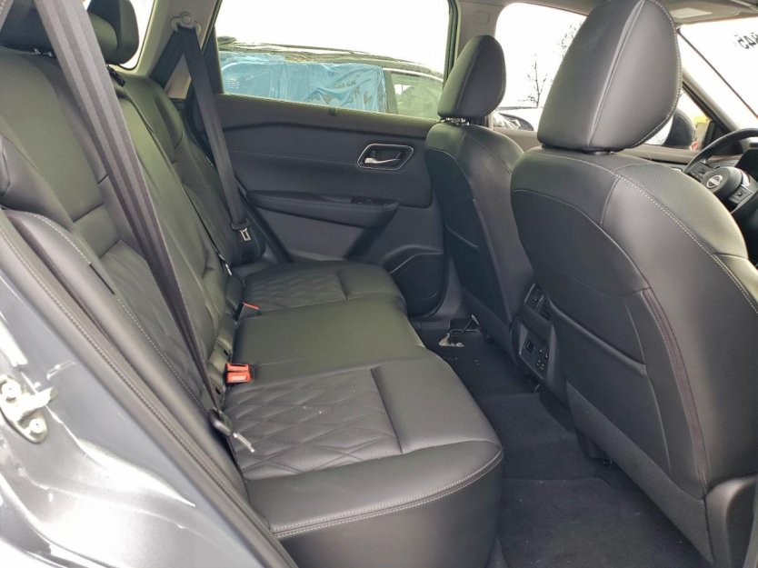 Salvage 2023 Nissan Rogue Platinum