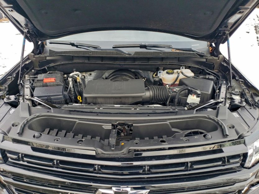 Salvage 2023 Chevrolet Suburban Rst