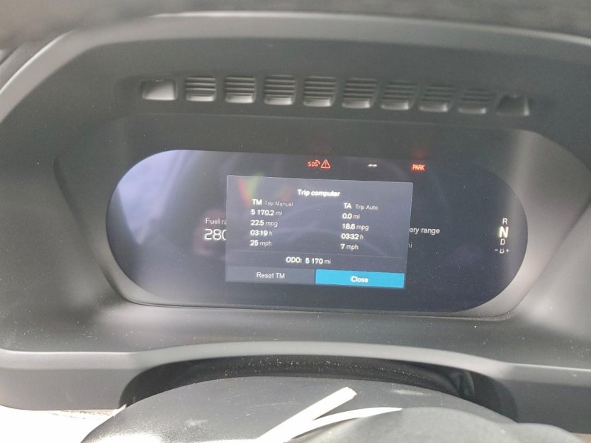 Salvage 2025 Volvo Xc90 