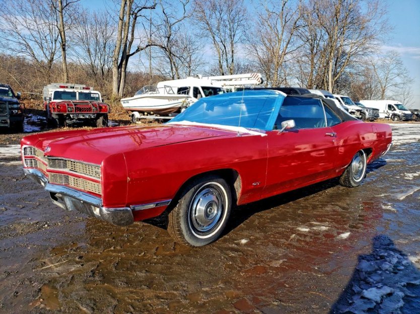 Salvage 1969 Ford Galaxy 