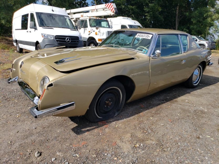 Salvage 1963 Studebaker Avanti 
