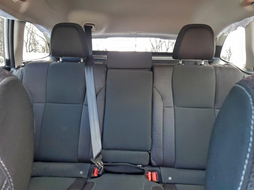 Salvage 2025 Subaru Outback 