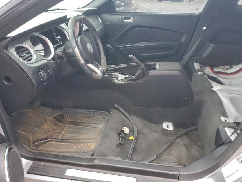 Salvage 2012 Ford Mustang Shelby Gt500