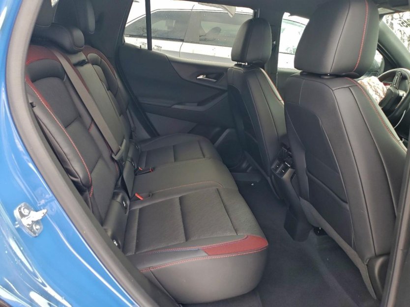 Salvage 2025 Chevrolet Equinox Rs