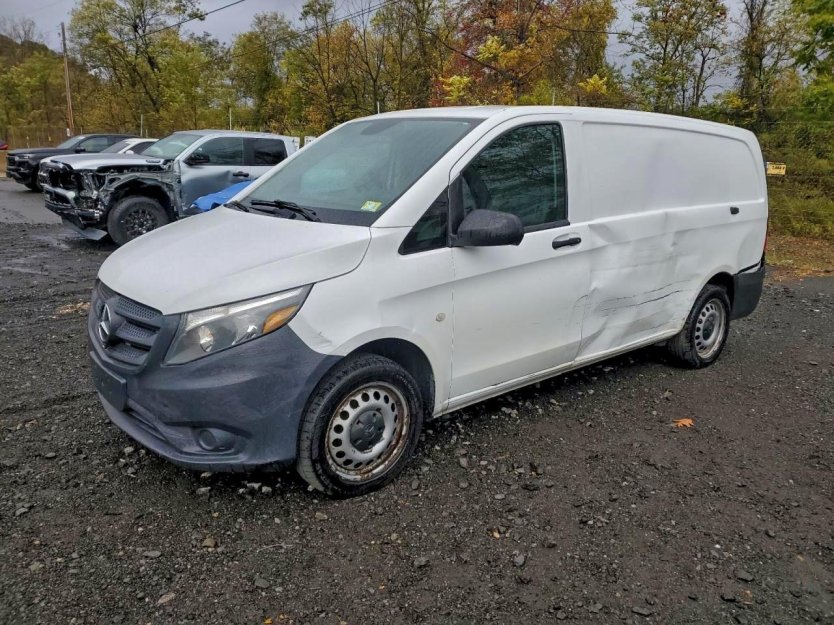 Salvage 2016 Mercedes-benz Metris 