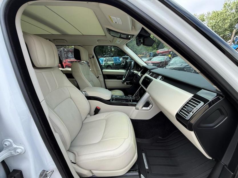 Salvage 2022 Land Rover Range Rover Westminster Edition