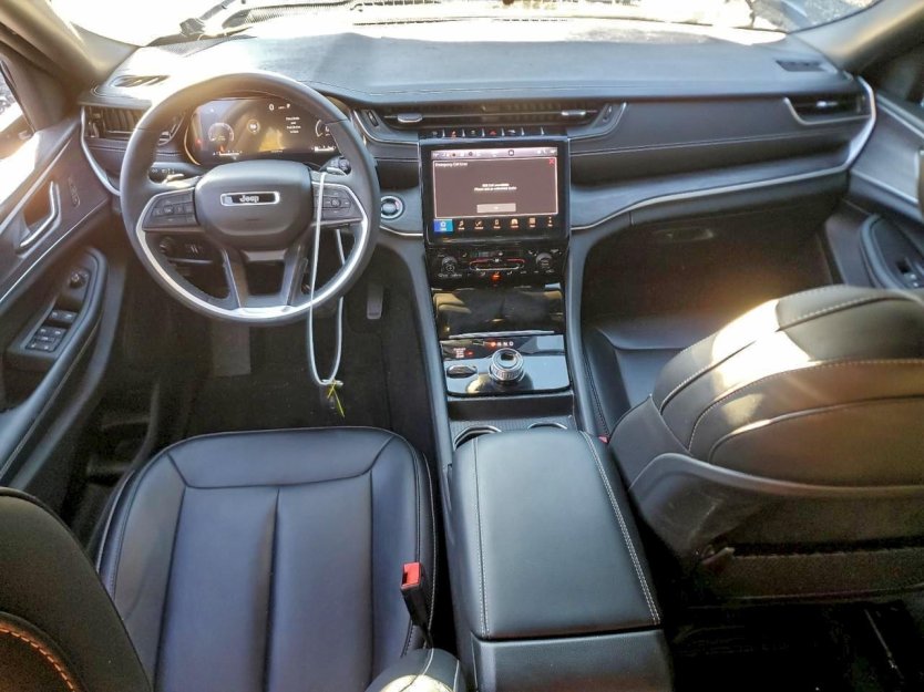 Salvage 2024 Jeep Grand Cherokee L Limited
