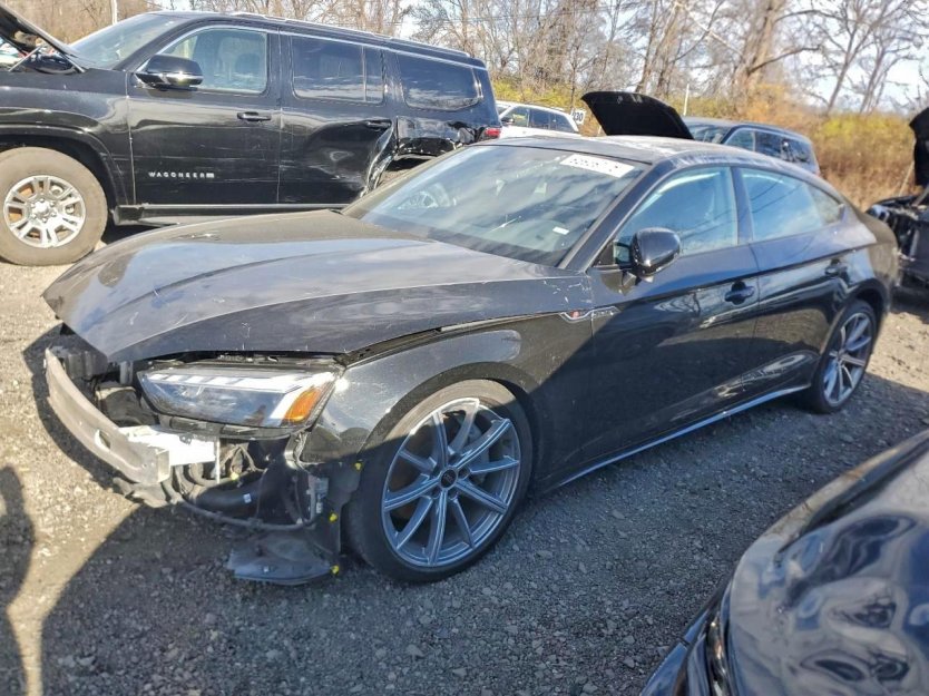 Salvage 2025 Audi A5 Premium 45