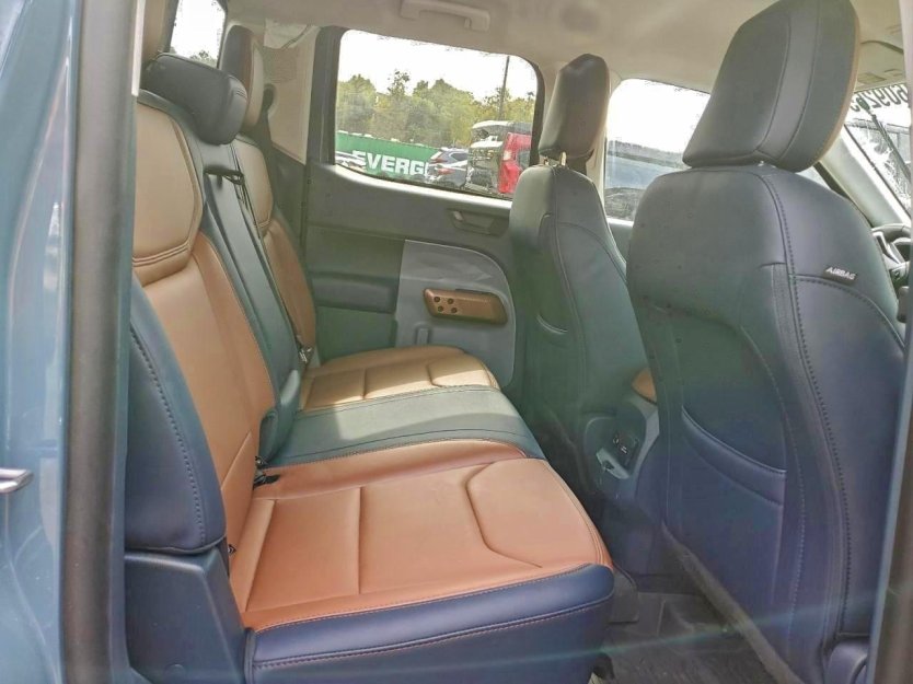 Salvage 2023 Ford Maverick Xl