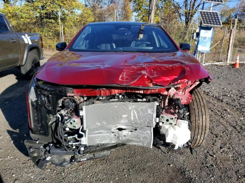 Salvage 2025 Cadillac Optiq Luxury