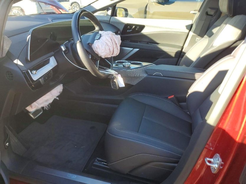 Salvage 2025 Cadillac Optiq Luxury