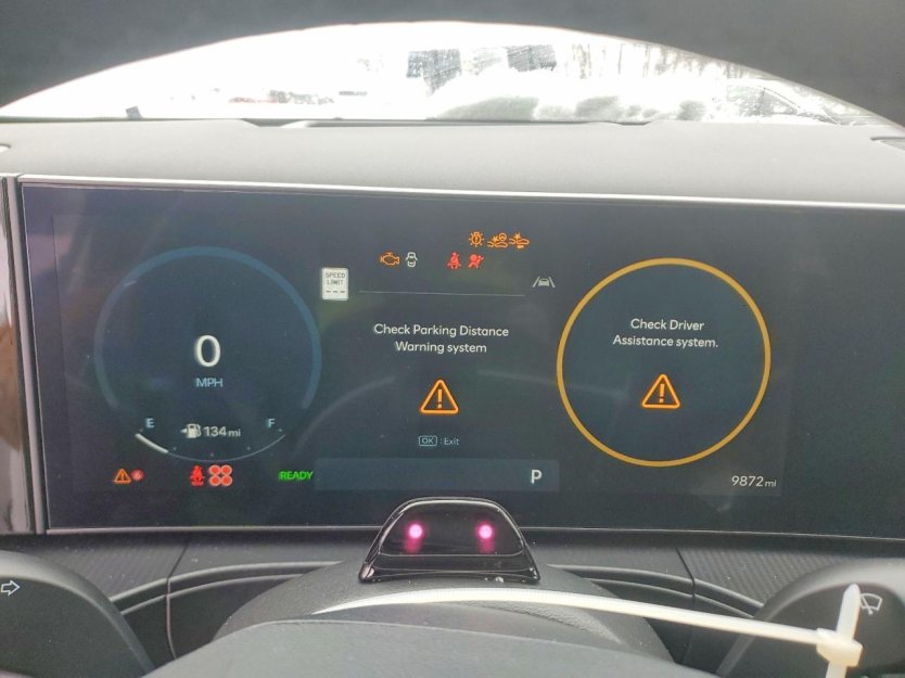 Salvage 2025 Hyundai Santa Fe Calligraphy