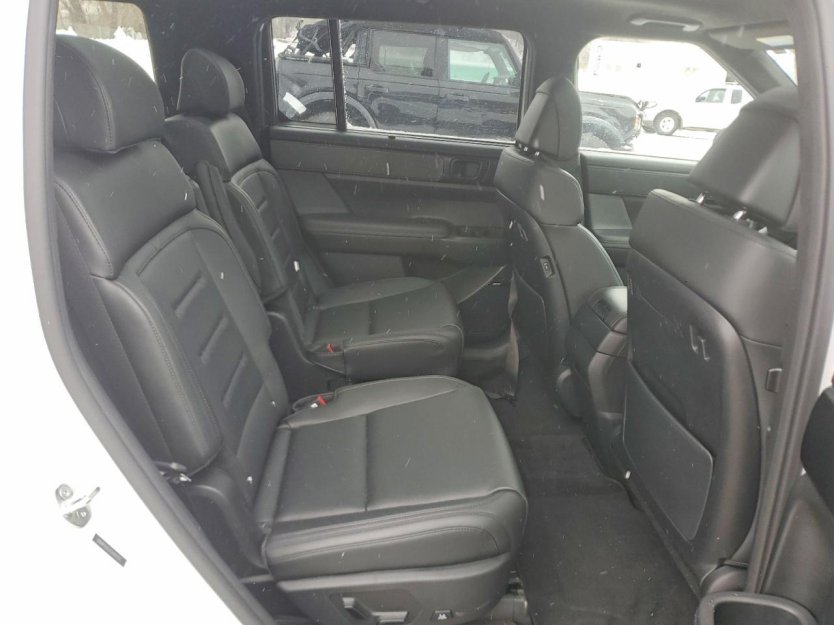 Salvage 2025 Hyundai Santa Fe Calligraphy