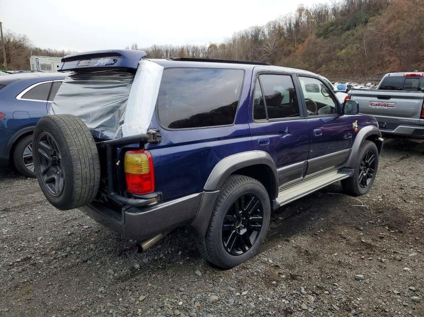 Salvage 1997 Toyota Hilux Surf