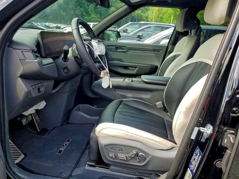 Salvage 2024 Kia Ev9 Gt Line