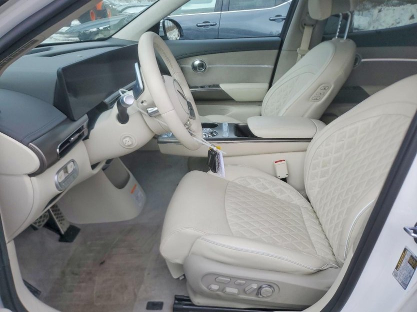 Salvage 2024 Genesis Gv60 Performance