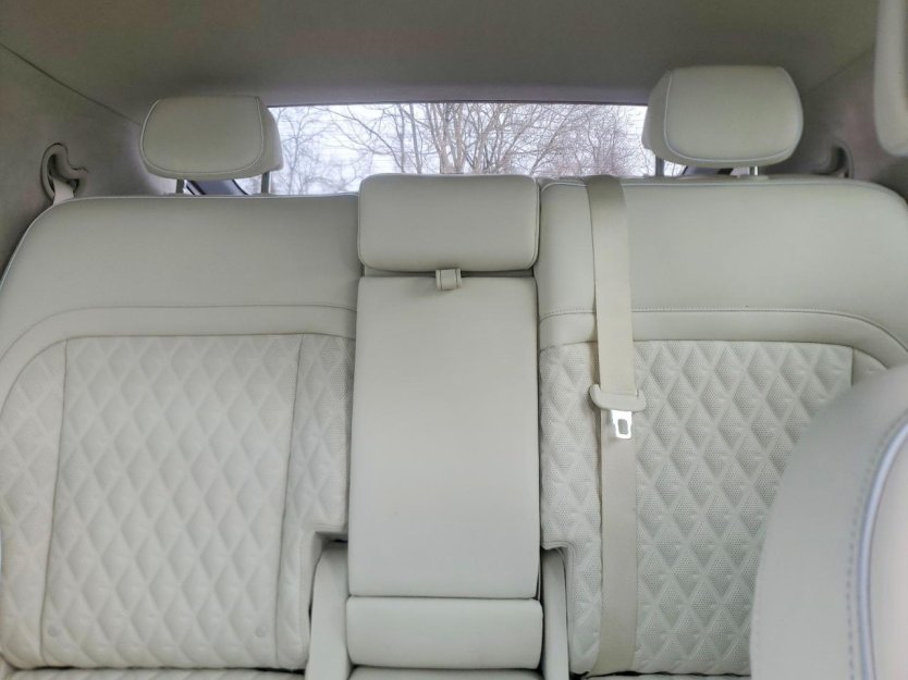 Salvage 2024 Genesis Gv60 Performance